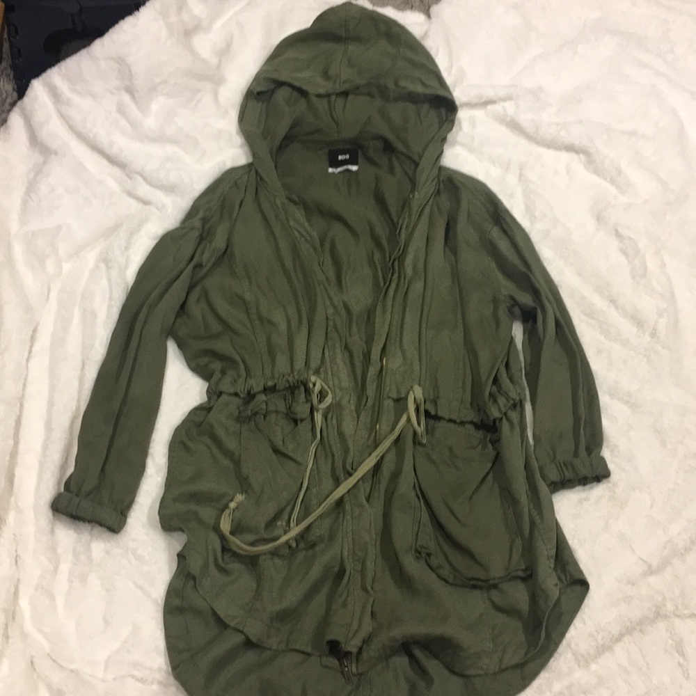 UO OVERSIZED JACKET